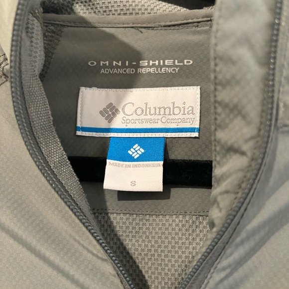 SOLD*Columbia Jacket - Picture 3 of 3